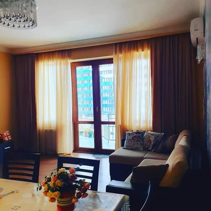 Batumi Appartments מראה חיצוני תמונה